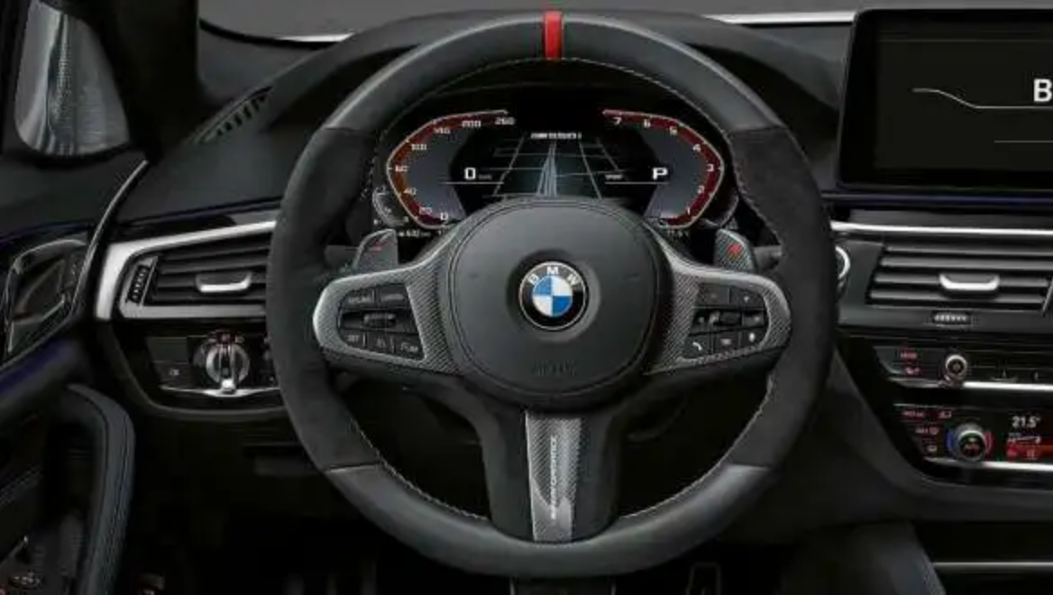 BMW_5er_Touring_M_Performance_02.png